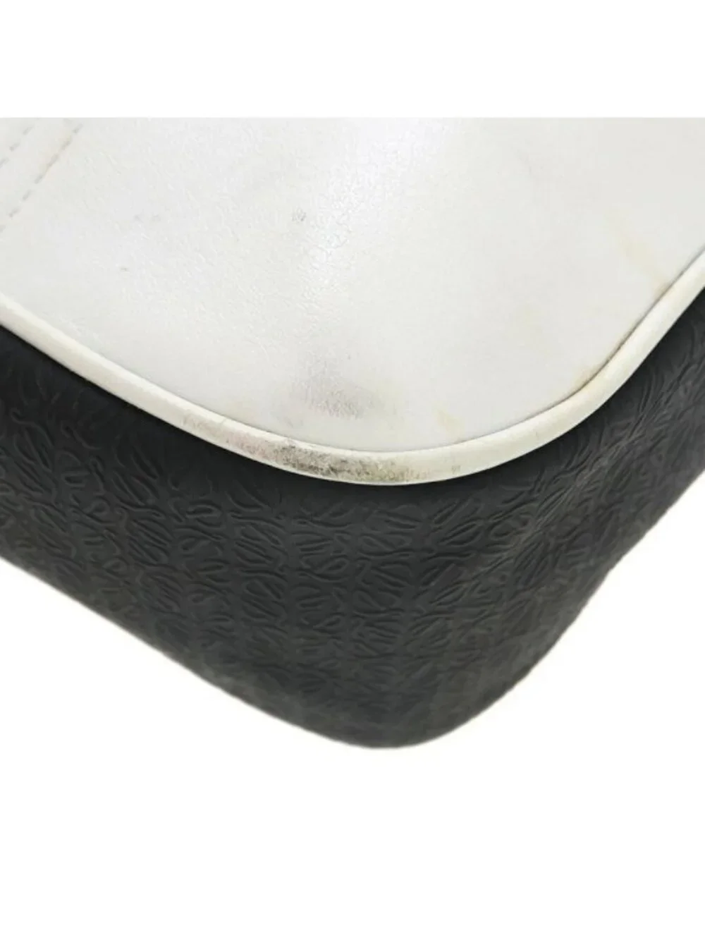 Loewe Tote White